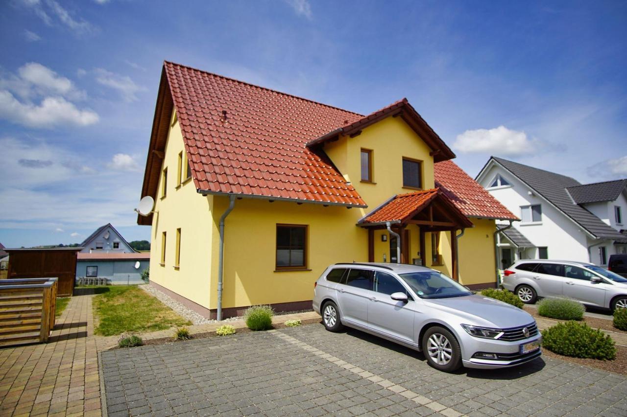 Ferienhaus De niege Wech Wohnung 02 mit Sauna- und Schwimmbadnutzung im AHOI Sellin Thiessow Exterior foto